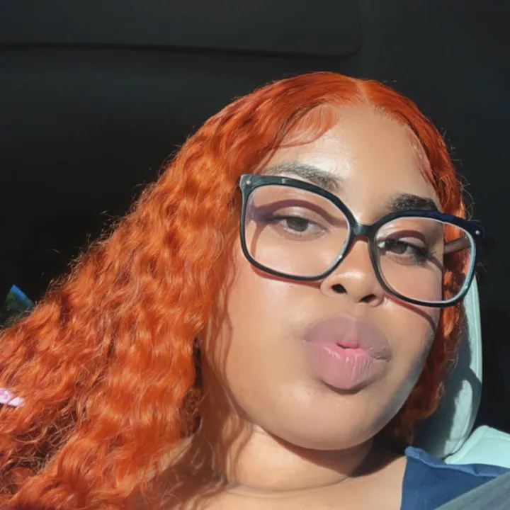 @greychiesther