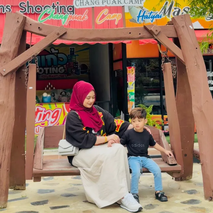 @ibuuuhaziq