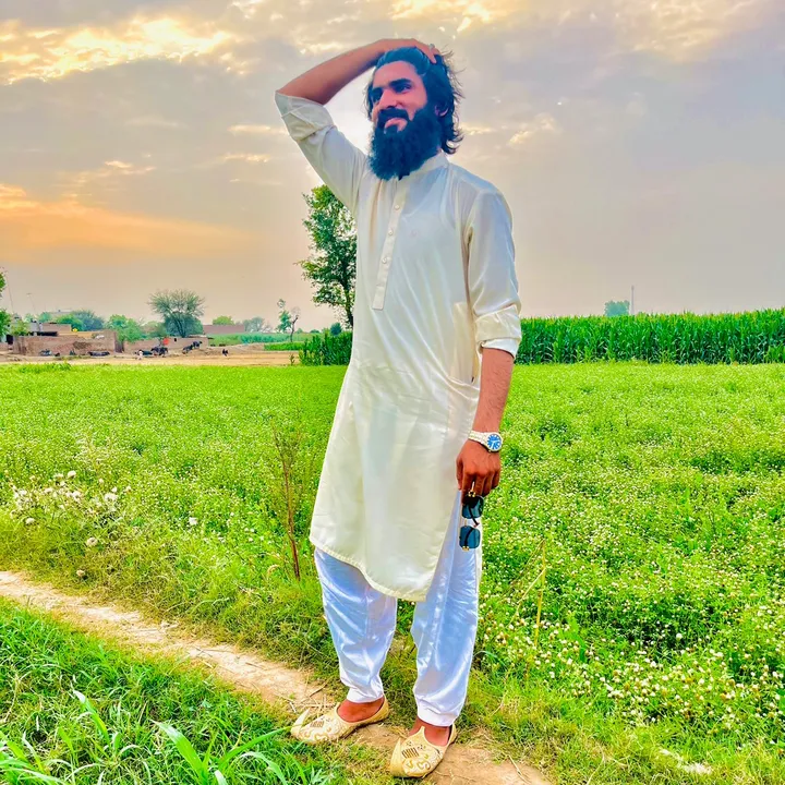 mujahidbhatti15