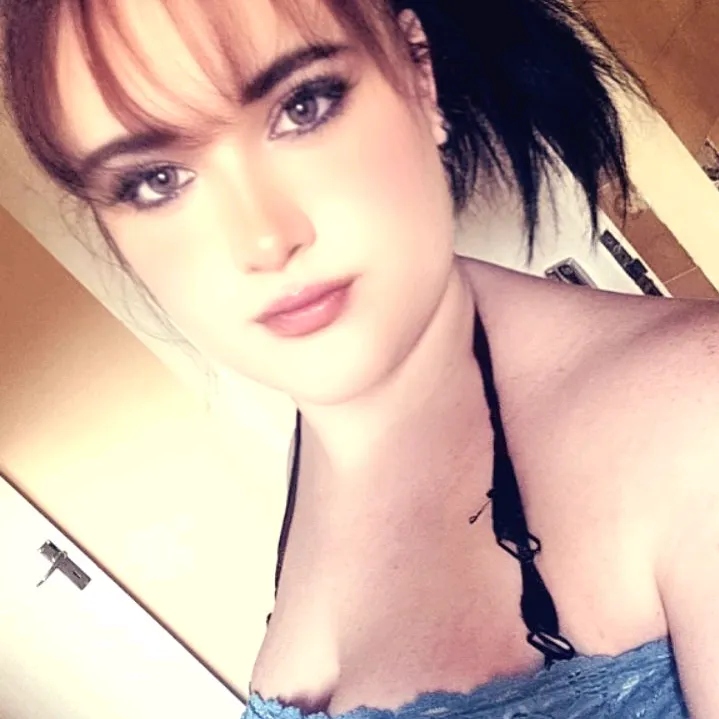 caylee_loxton