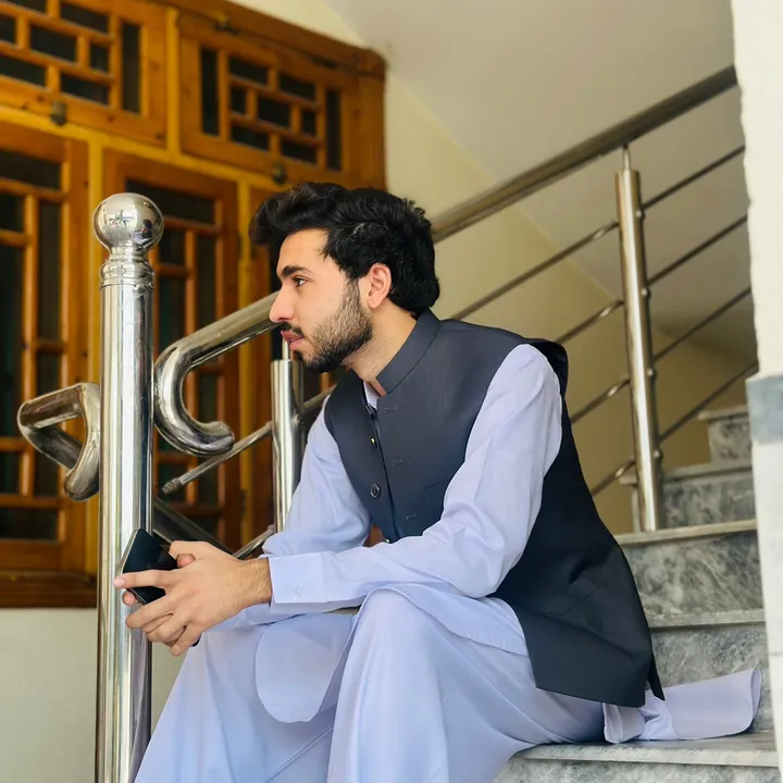 @1hammadkhan1