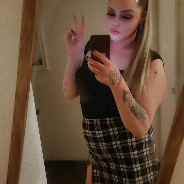 dee_0592