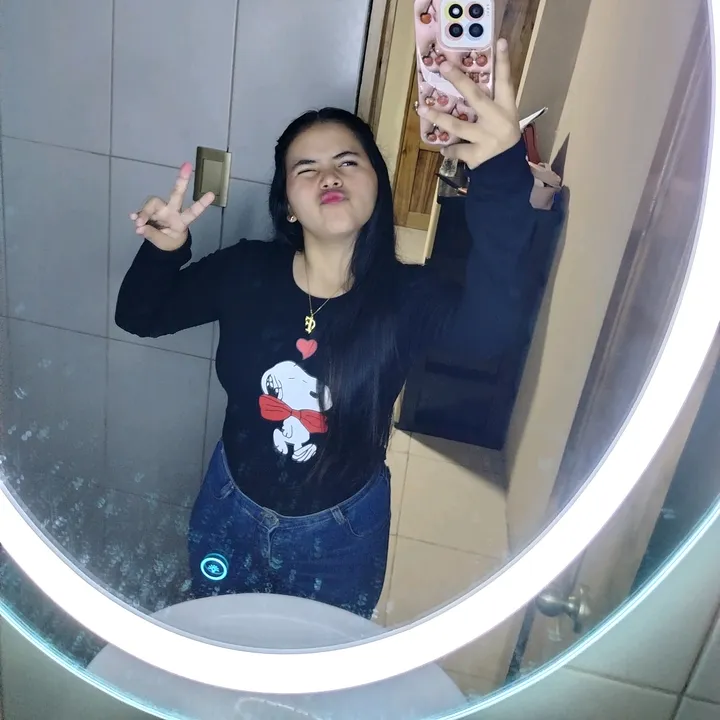 @_fiorella.meza_