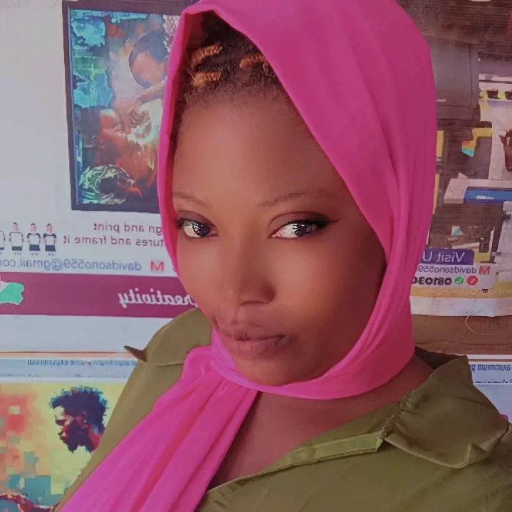 @omolarabanky
