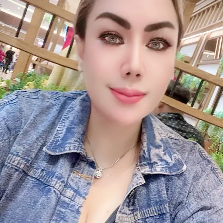 ayupoppy24