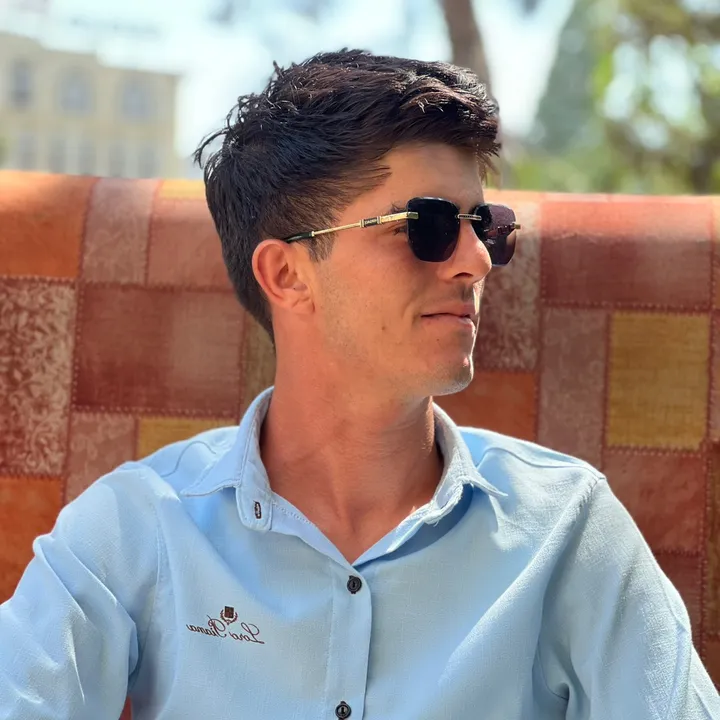 .huseynov.huseyn