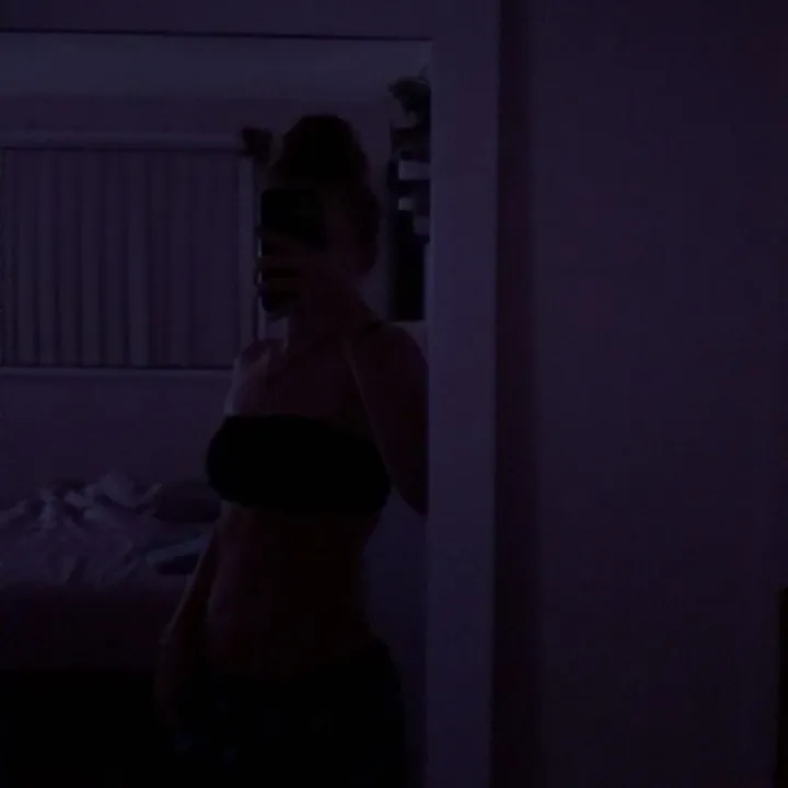 @ellissseeeprivate