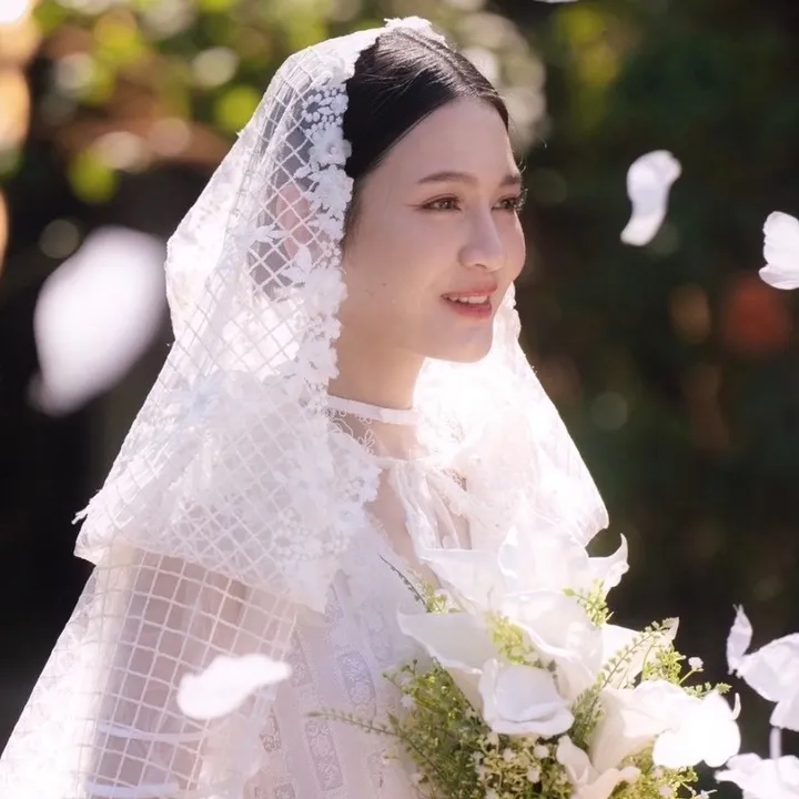 @thechanisara