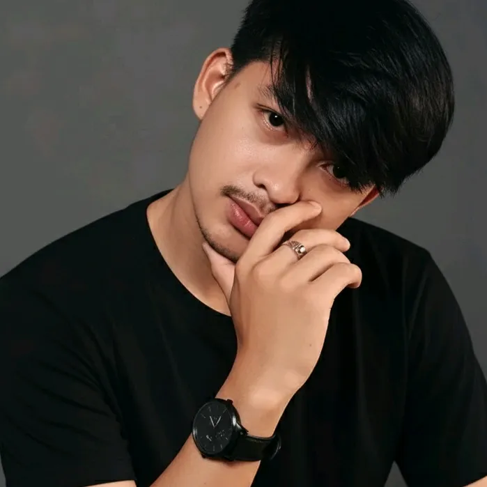 riel_hasibuan