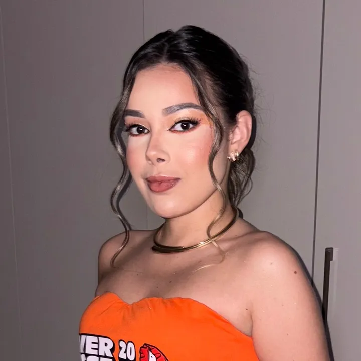 @karinegomesmm