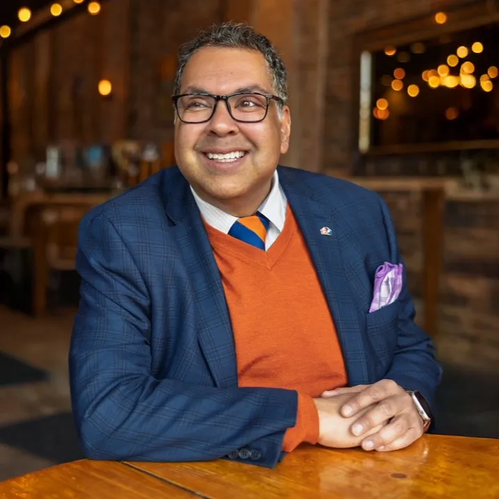 naheednenshi