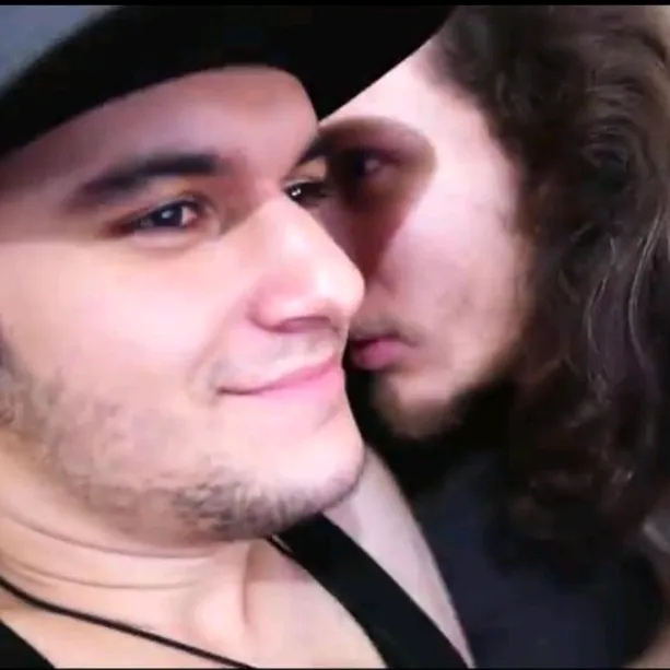 @hugoflixlover