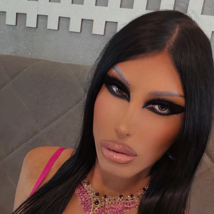 supremequeen37