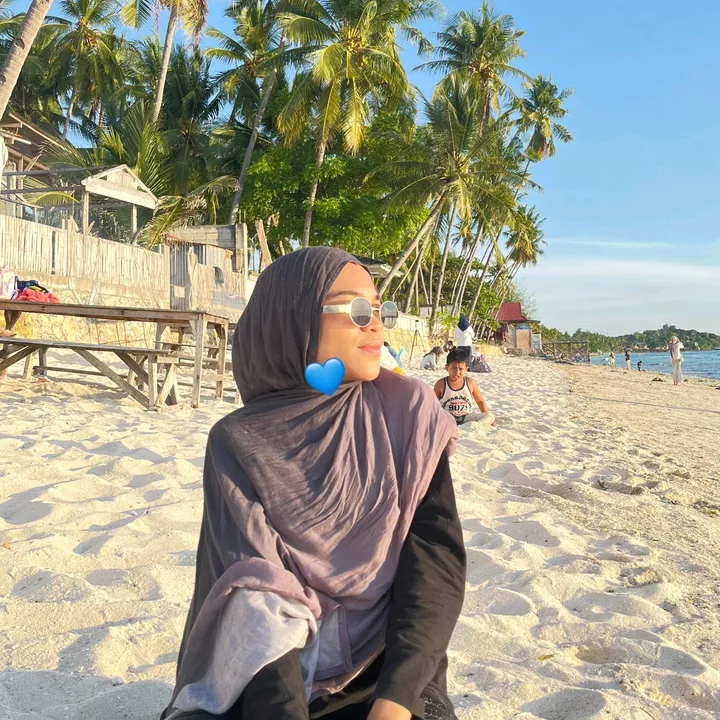 dyyah_lim