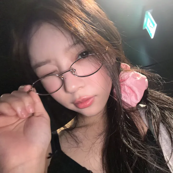 @heelcv3r