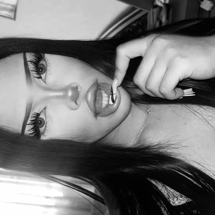 pr1ttygirlll