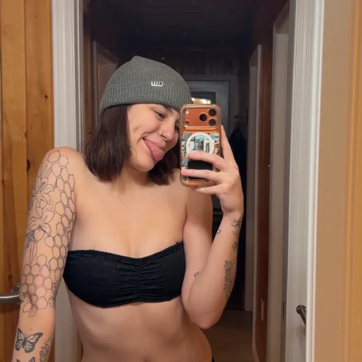 ashleysnowdy__