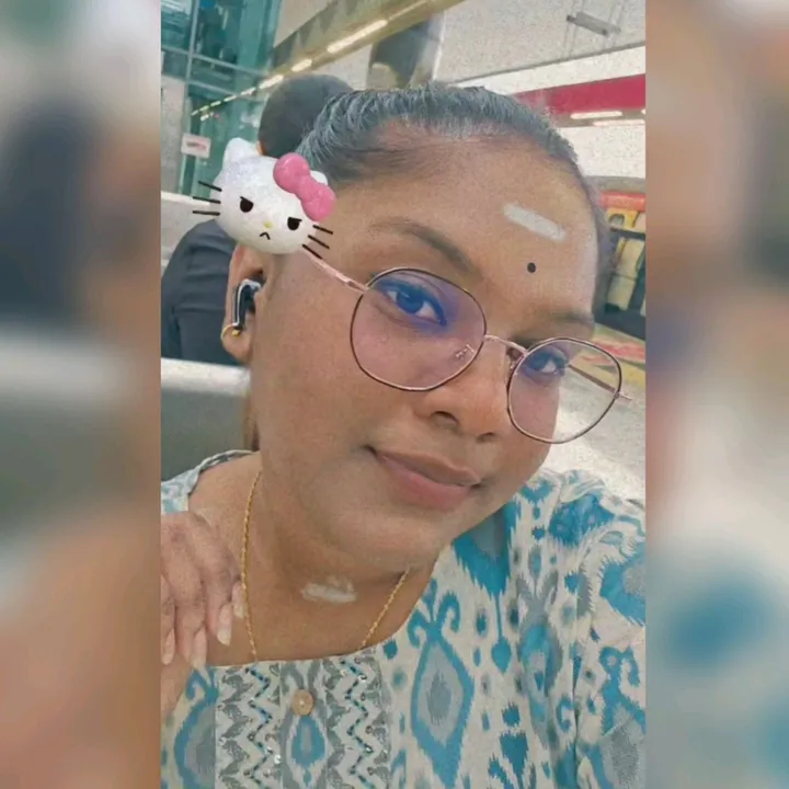 ashwineei_05
