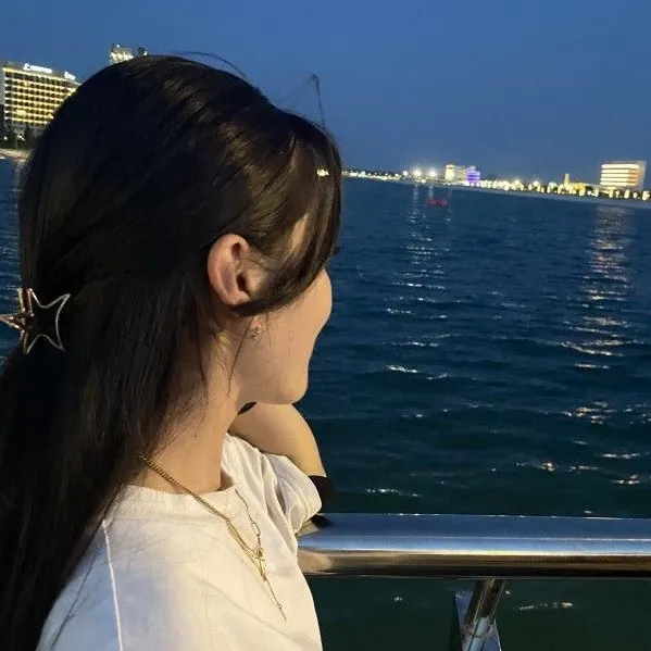 gulsen_muellim