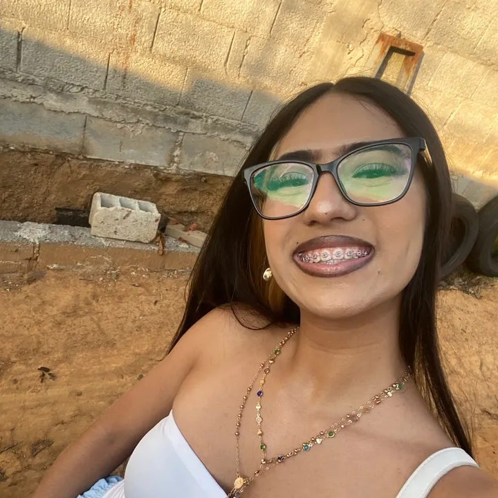 sally_999__