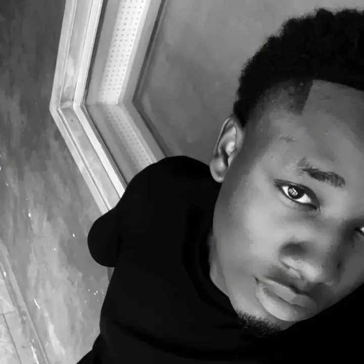 mickeymills_