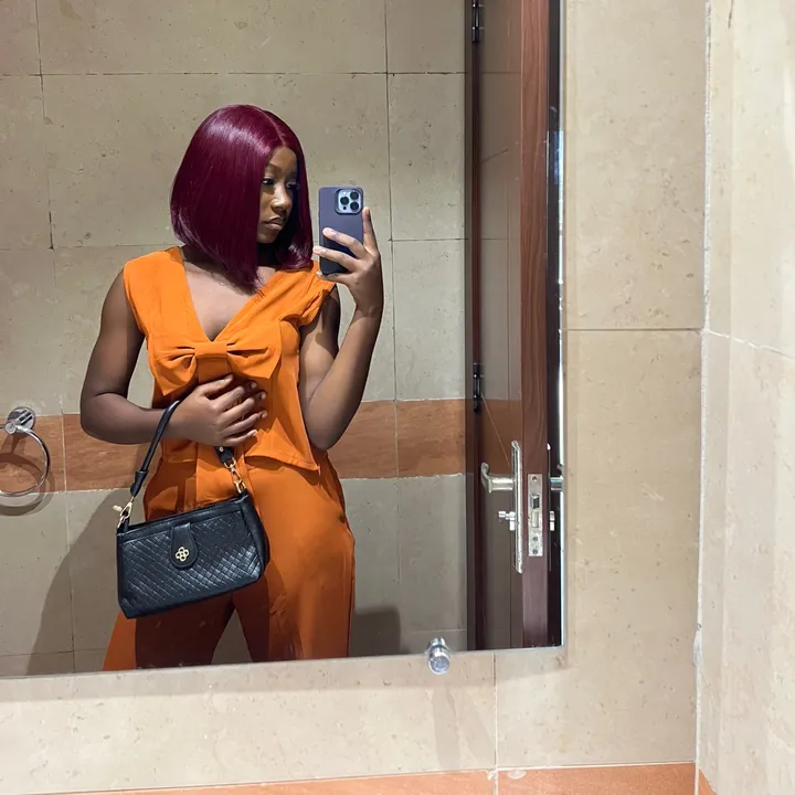 @sexyni24