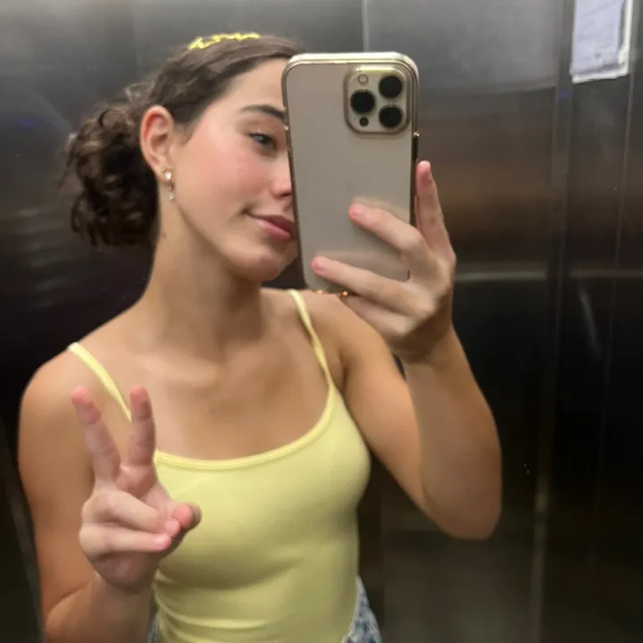 user1937639282783