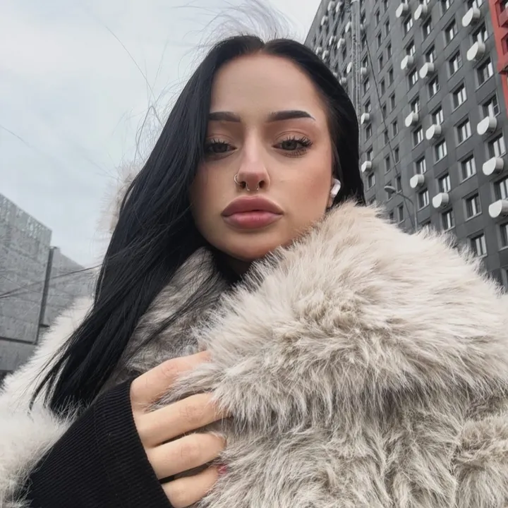 @lizerka_