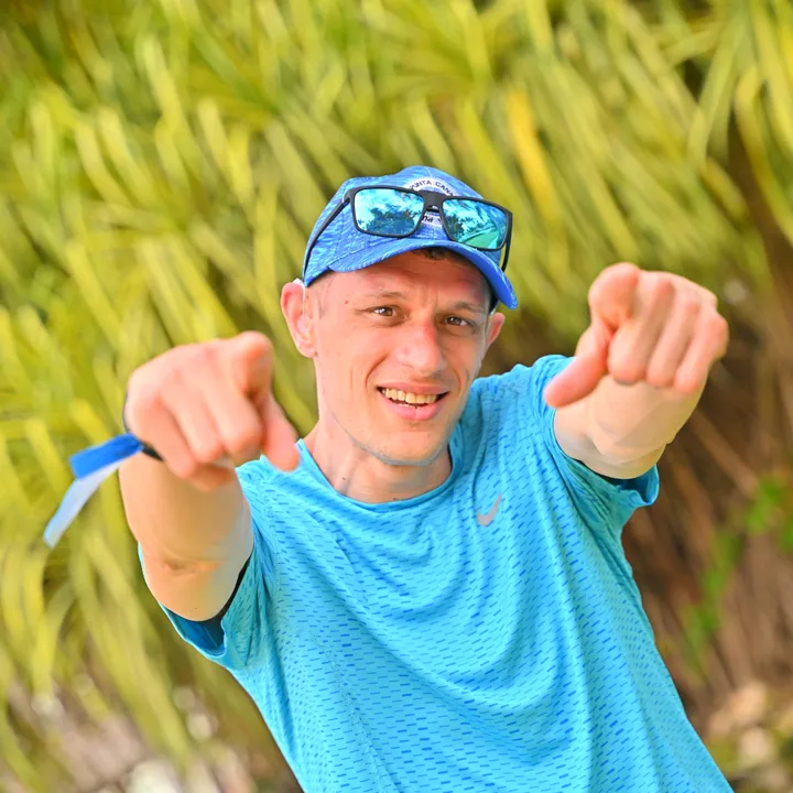 deafinitlygary