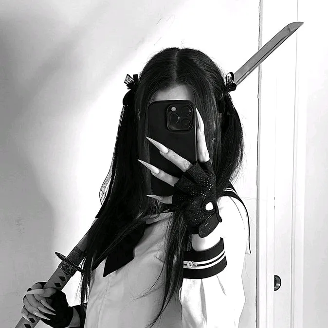 @leilaxxhh