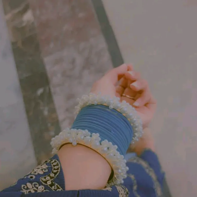 _anishaali2