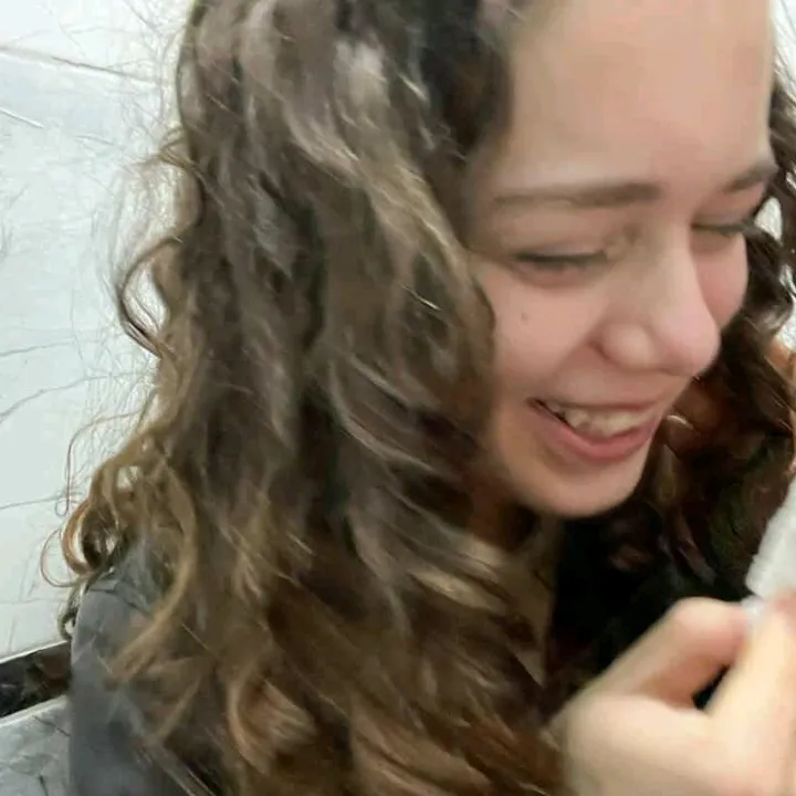 aysezumrafarkedenekadr