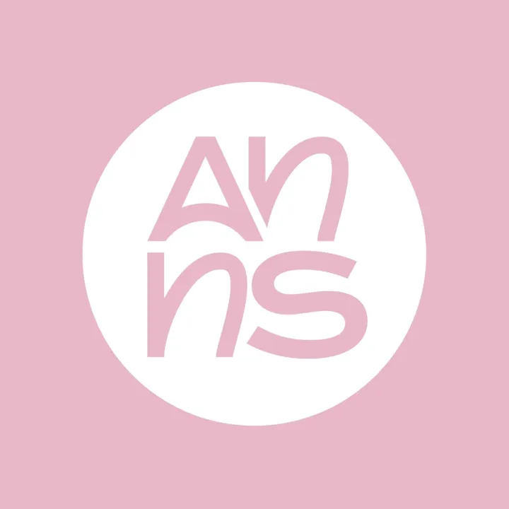 @anns_pinkshop