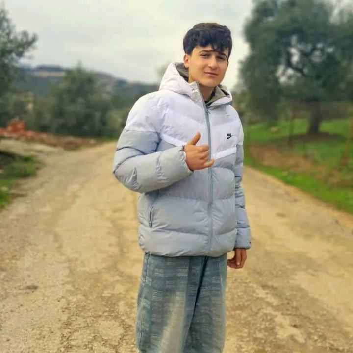 @anisghilas4