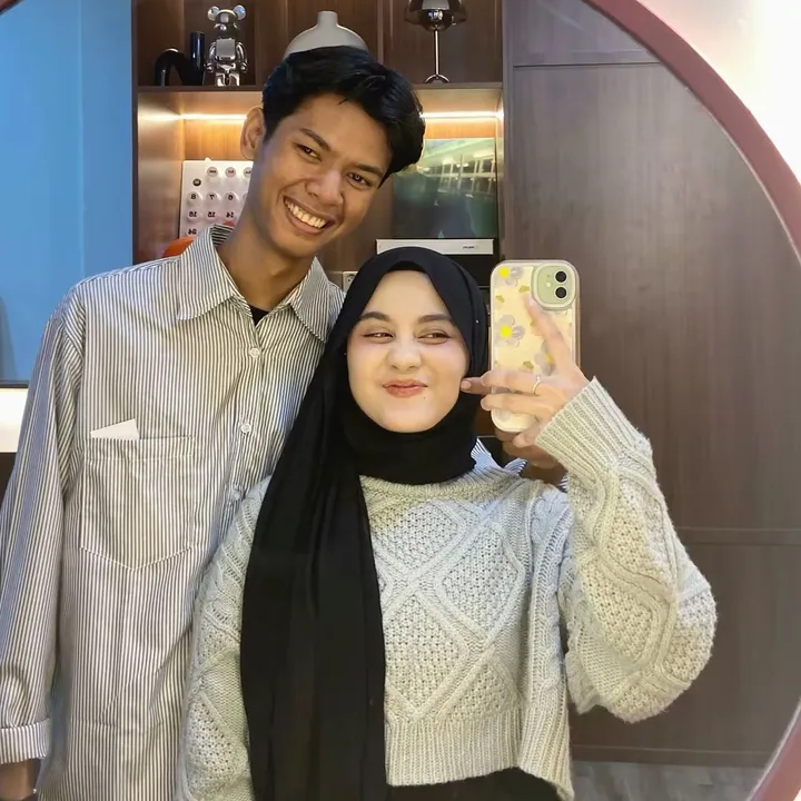 @rehanda_24