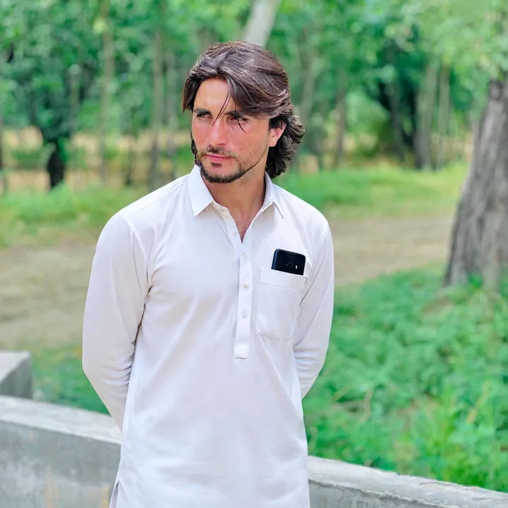 @_hussain_jani102