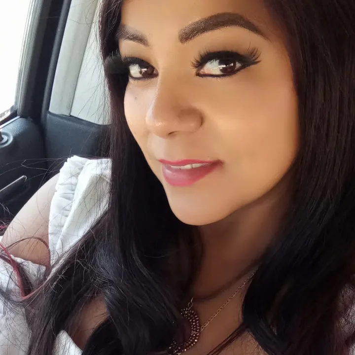 @elizabethgarcialucy