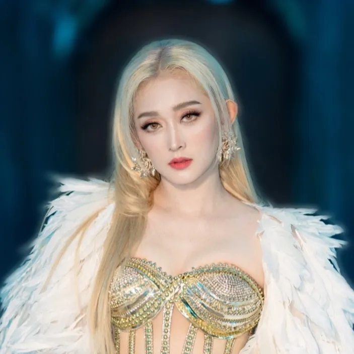 helenhuang.official