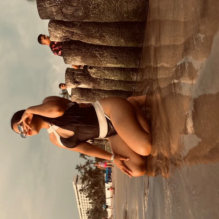 @katiaz19