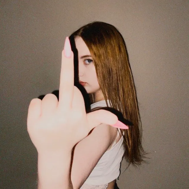@katbudtoiney