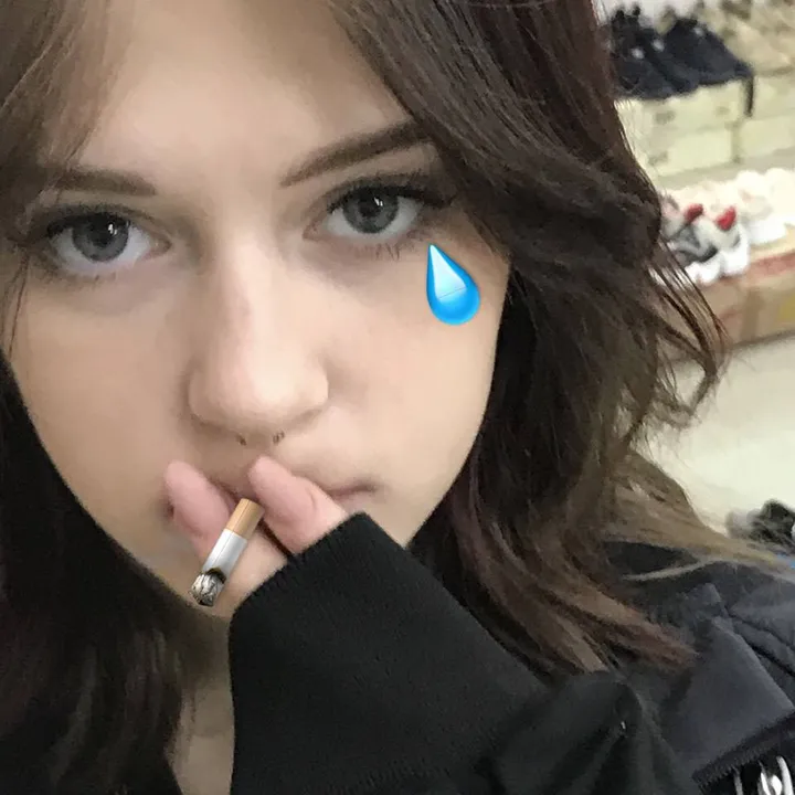 @cry__baby__f