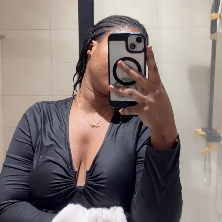 ella__0536