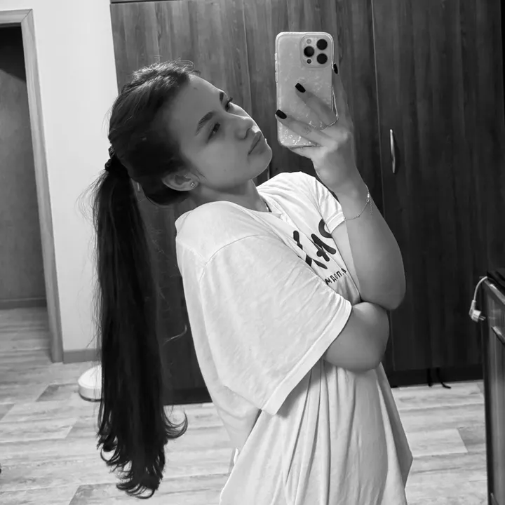 _li_alina_