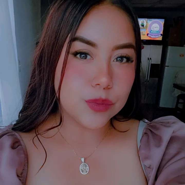 @victoria_carbajal18