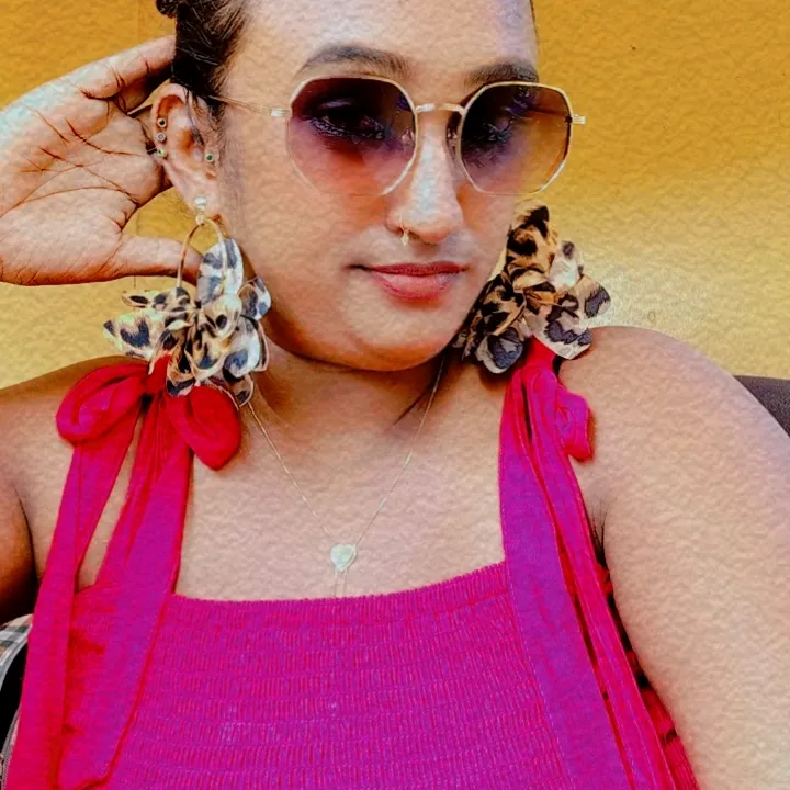 priya_poo1994