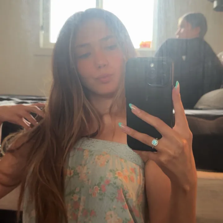 @dawsonbourkee0.2