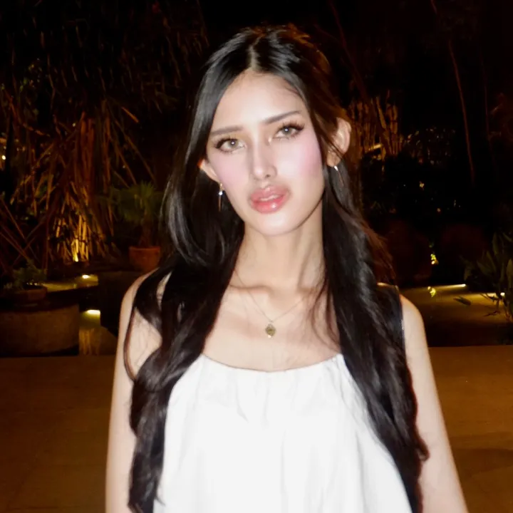 @yanyanlovendinooo