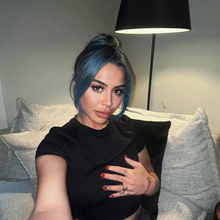 @thereal.goldeelocks