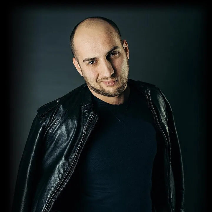 @artem_karokoz