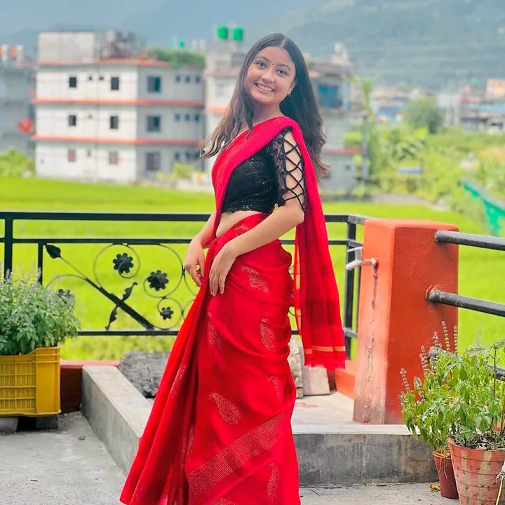 @khatri_arishma